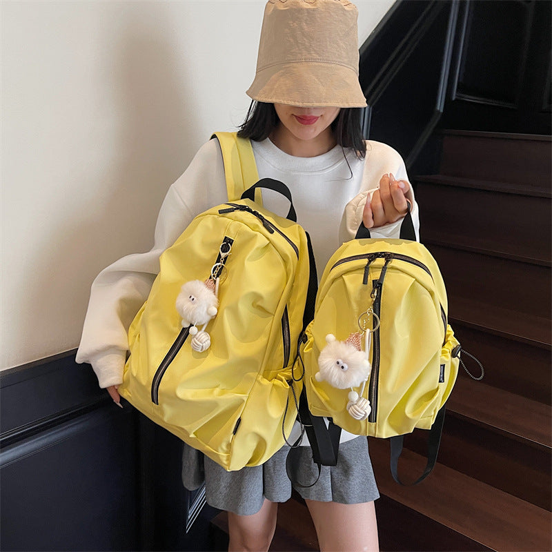 Multifunctional leisure backpack with practical viewing compartment