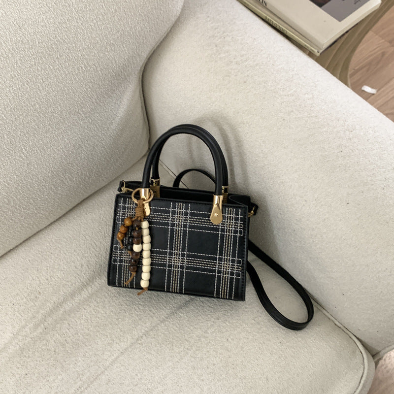 Women's mini handbag with elegant structure and golden accents-https://detail.1688.com/offer/1029694885081.html-Calm Wears-Black-Size: without pendant-Calm Wears