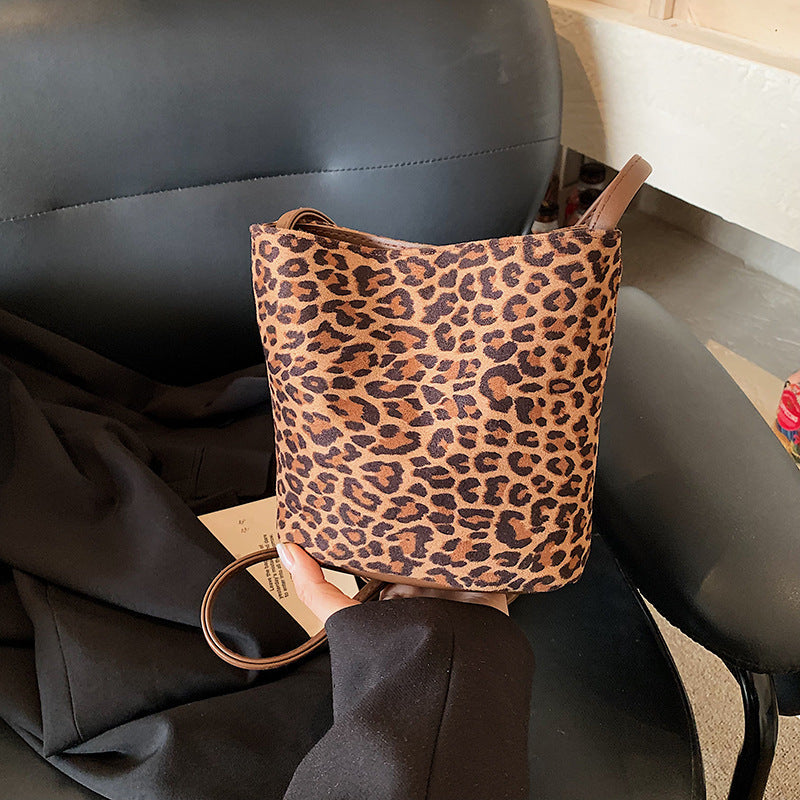 Women's mini bag made of soft suede with adjustable shoulder strap-https://detail.1688.com/offer/1039845592049.html-Calm Wears-Leopard brown-nothing-Calm Wears
