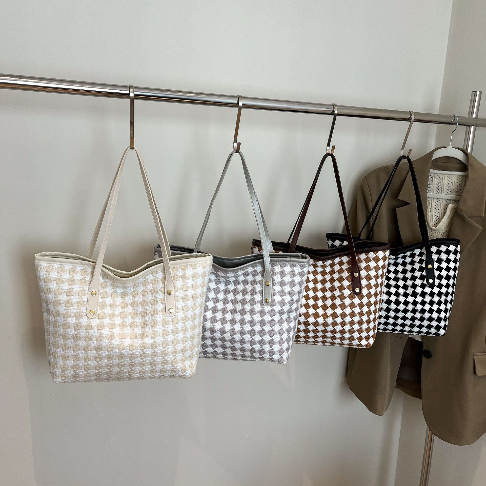 Ladies stylish tote bag-https://detail.1688.com/offer/999300281534.html-Calm Wears-Black-Size: piece-Calm Wears