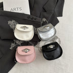 Women’s creative shoulder bag with unique magnetic closure
