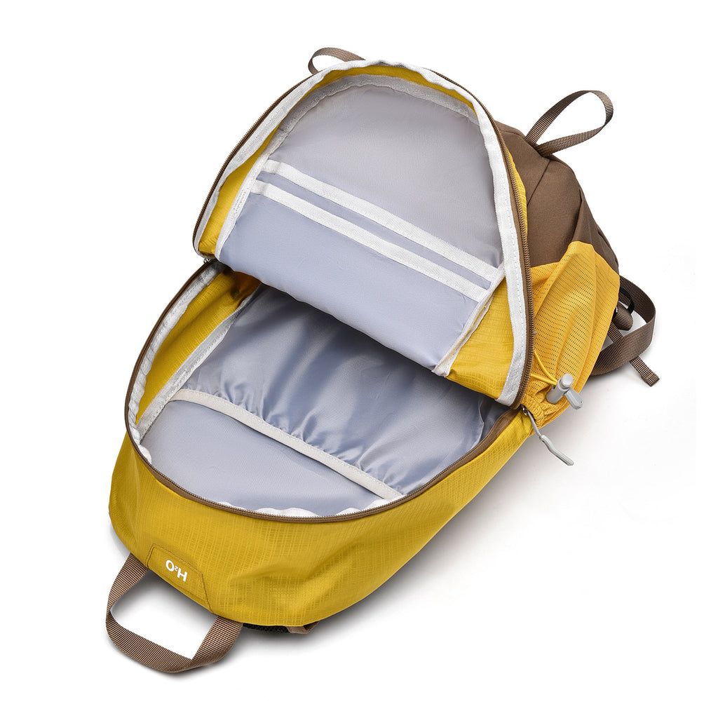 Versatile Hiking Daypack