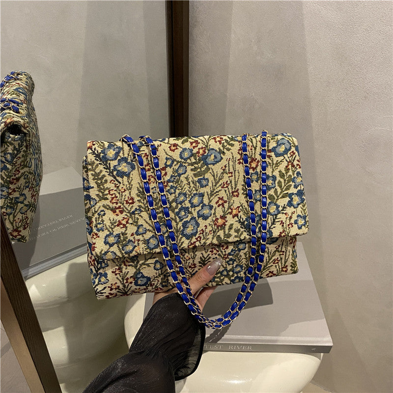 Elegant Floral Embellished Handbag