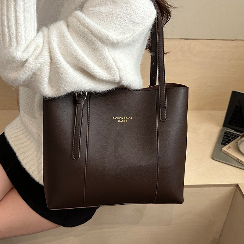 Women's elegant tote bag made of high-quality faux leather with distinctive design-https://detail.1688.com/offer/991433761806.html-Calm Wears-Braun-nothing-Calm Wears
