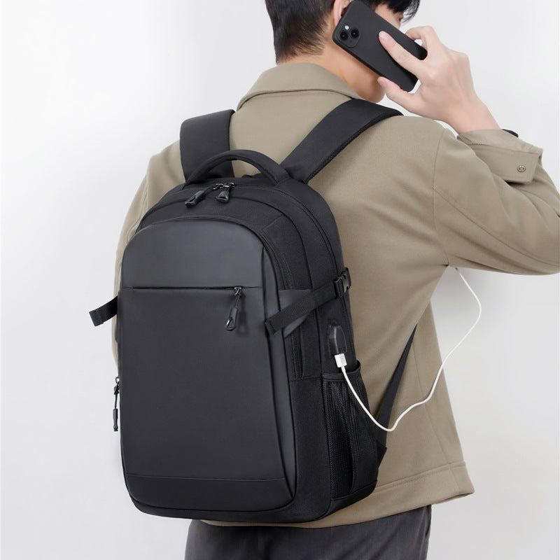 Elegant Laptop Backpack with Versatile Compartments and Ergonomic Design