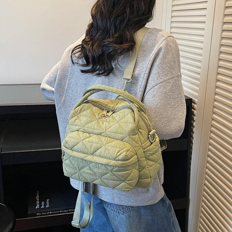 Shoulder bag with padded inner compartments