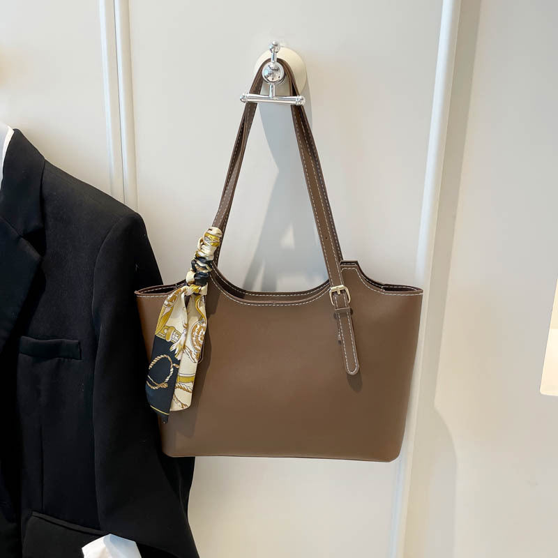 Elegant Minimalist Handheld Tote Bag