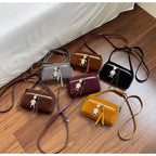 Women's practical shoulder bag made of high-quality suede leather-https://detail.1688.com/offer/974044430038.html-Calm Wears-Braun-nothing-Calm Wears