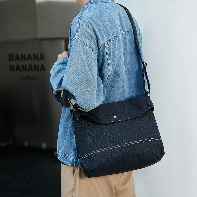 Casual Everyday Messenger Bag