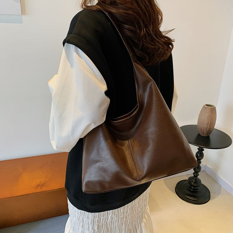Contemporary Leather Shoulder Bag