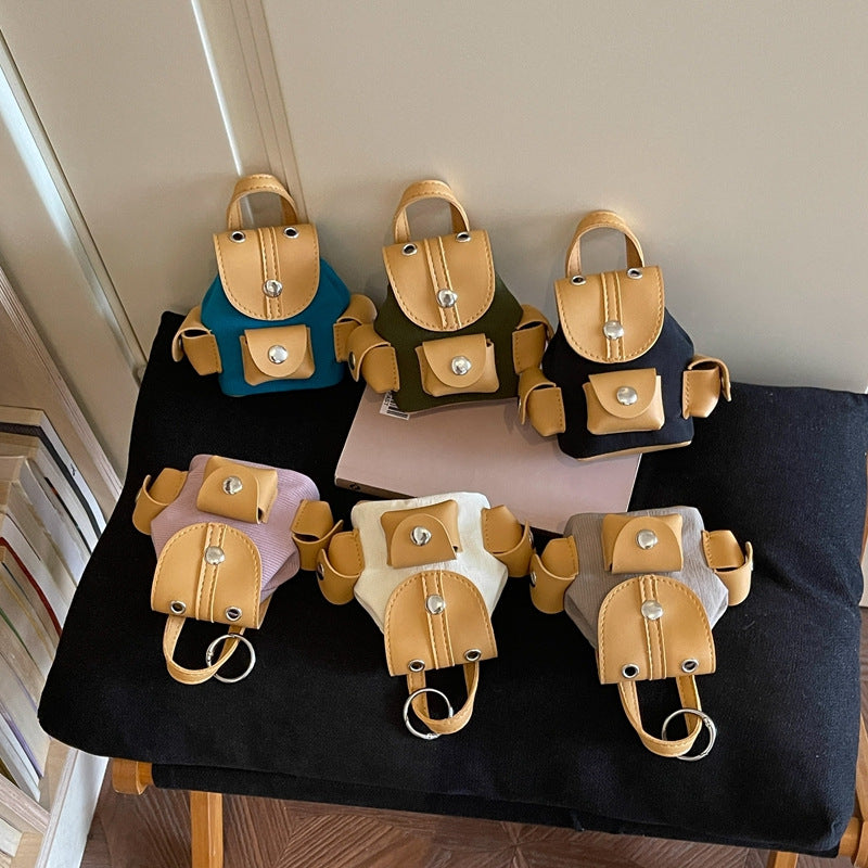 WoMiniature Backpack Keychain