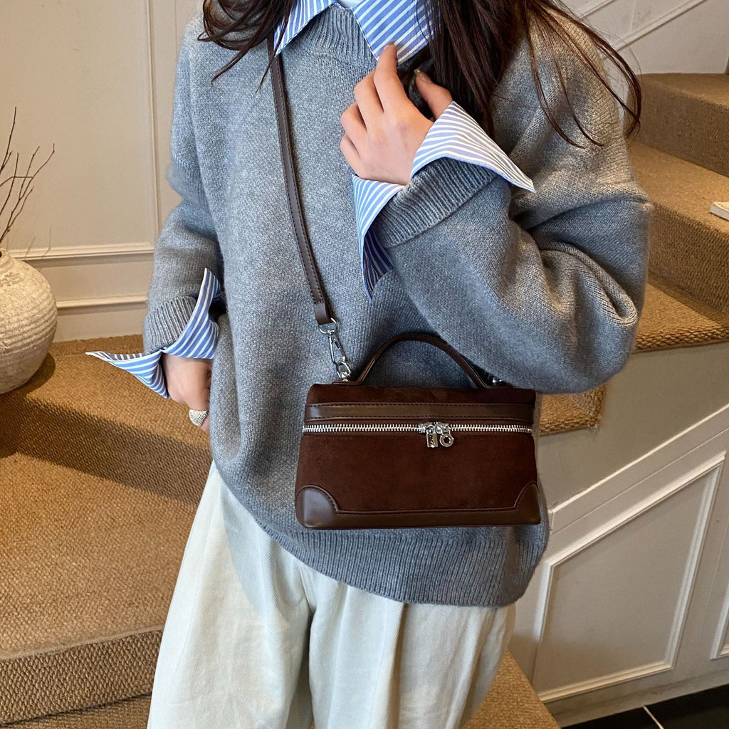 Women's shoulder bag made of soft suede leather with practical compartments-https://detail.1688.com/offer/986186060235.html-Calm Wears-Braun-nothing-Calm Wears