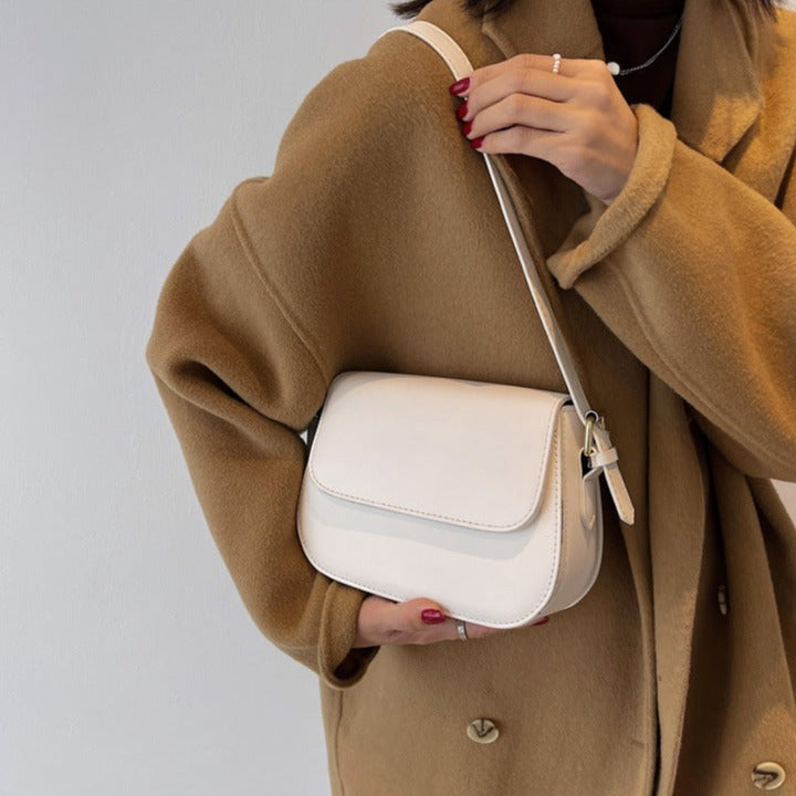 Handmade leather shoulder bag