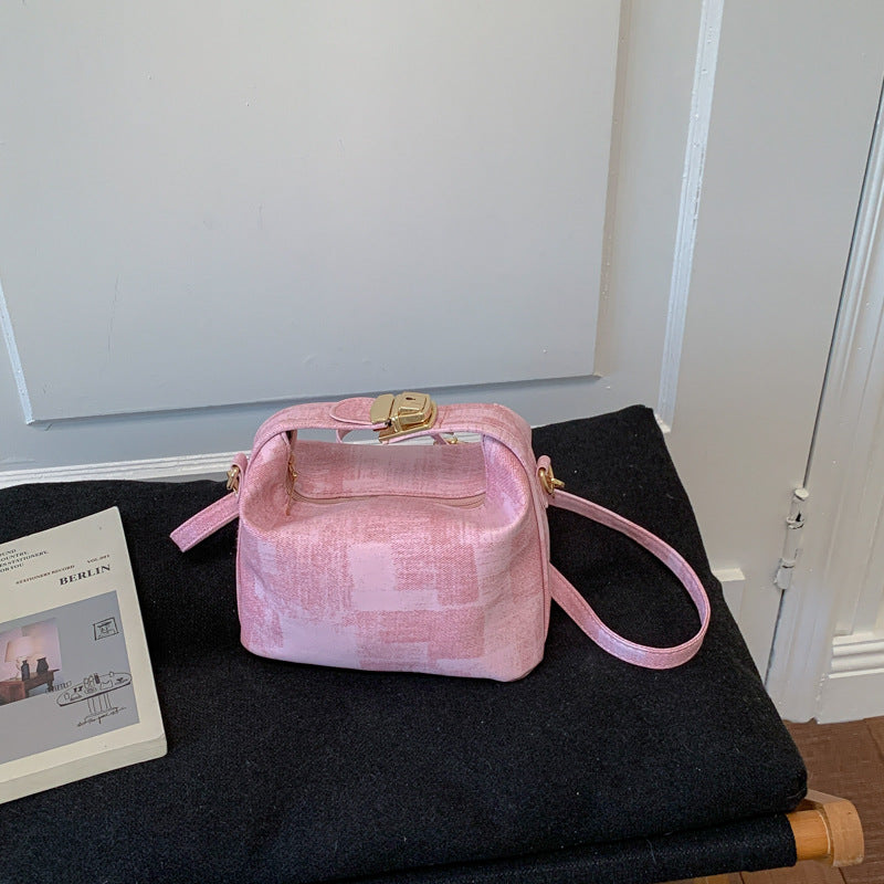 Women’s mini handbag in modern design-https://detail.1688.com/offer/1052796296989.html-Calm Wears-Rosa-nothing-Calm Wears