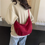 Fashionable shoulder bag