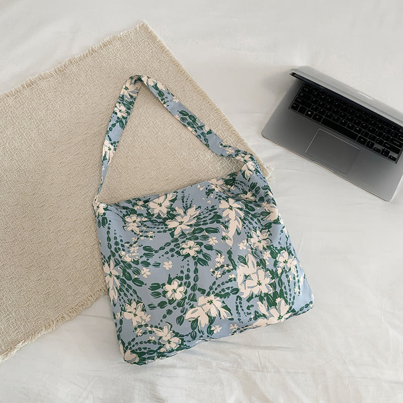 WoFloral Print Hobo Handbag