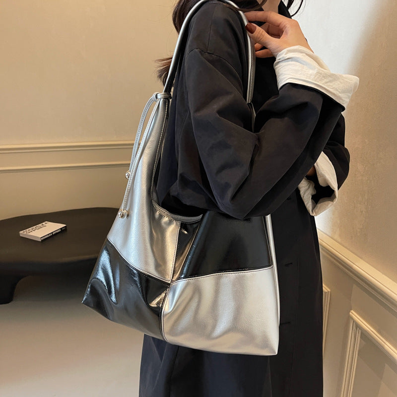 Chic Reversible Hobo Bag Calm Wears