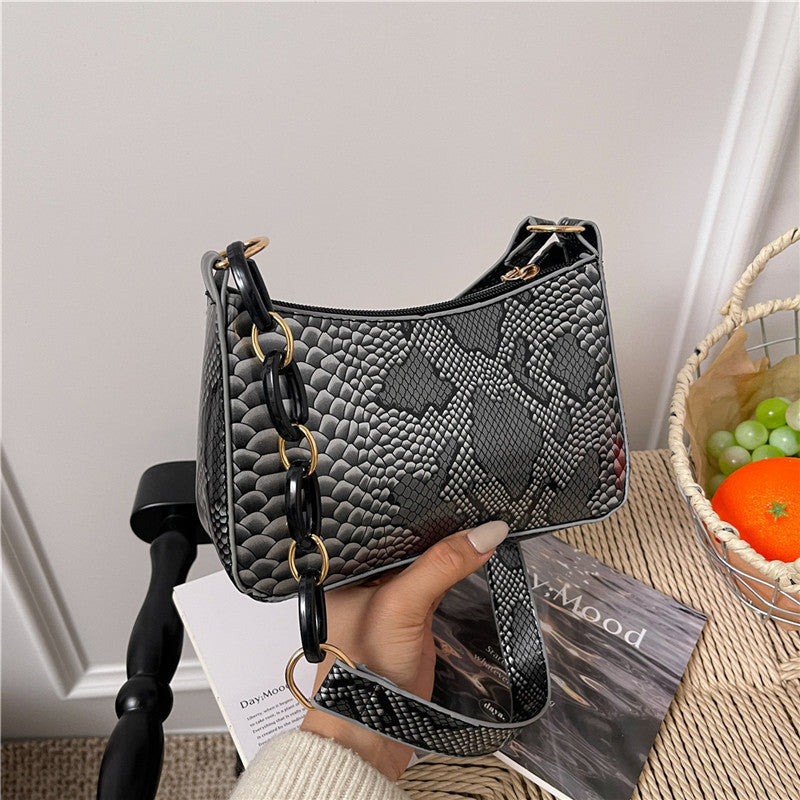 Stylish Textured Snakeskin Effect Handbag
