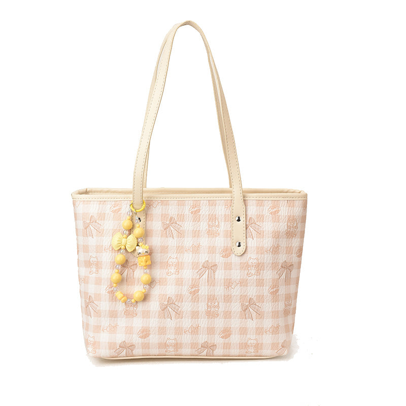 Chic Floral Patterned Tote Bag