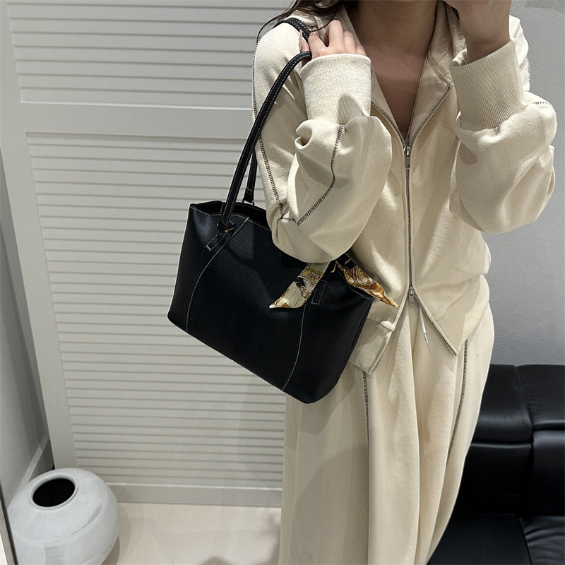 Elegant Structured Tote Bag