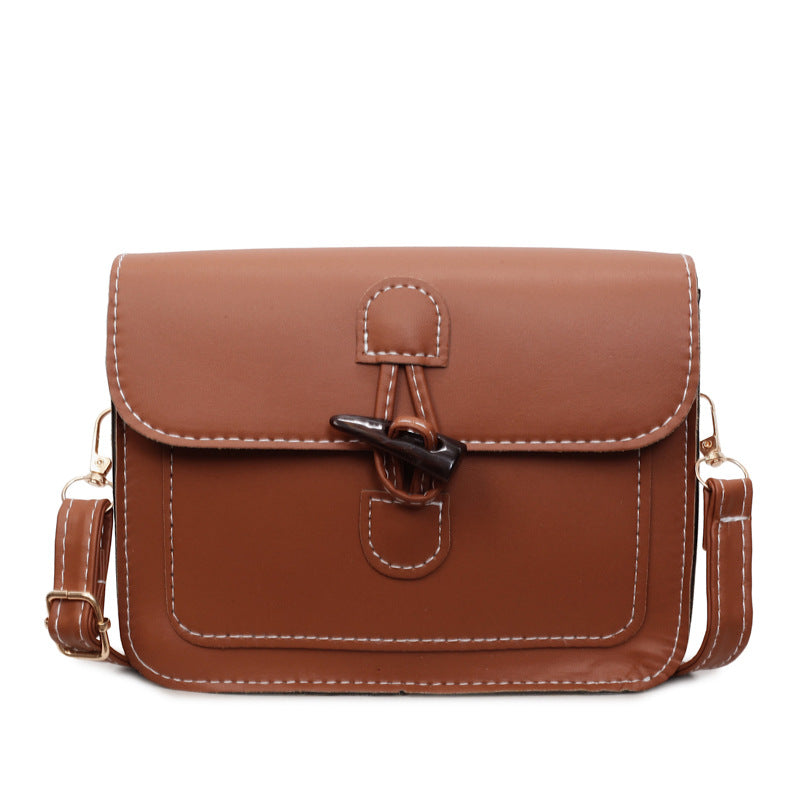 WoStructured Leather Crossbody Bag