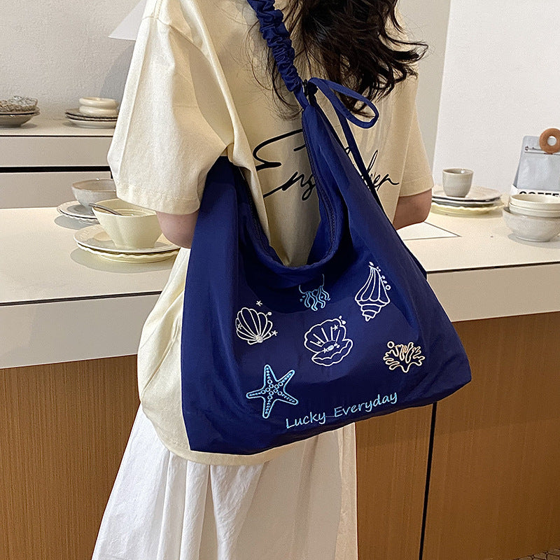 WoCasual Beach Tote Bag