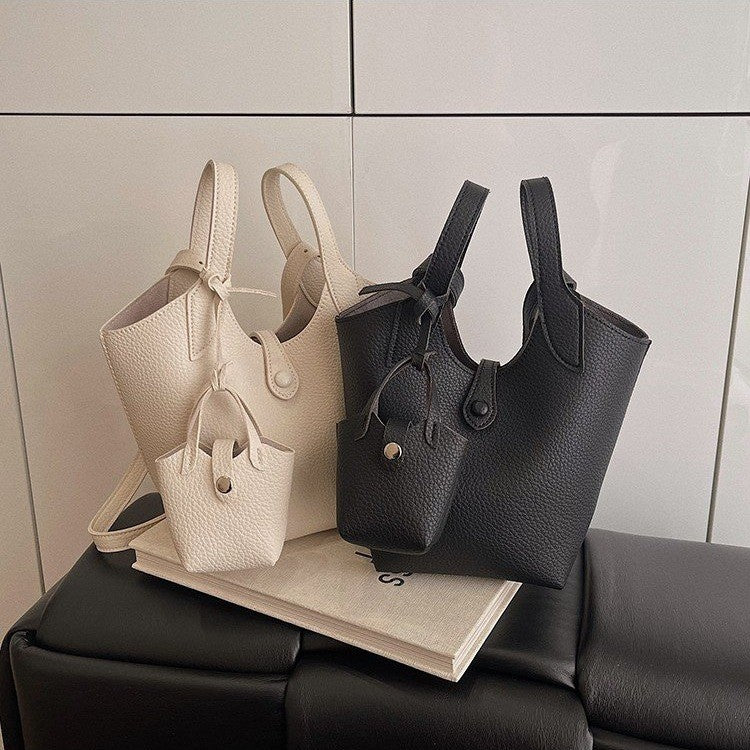 Ladies' tote bag with detachable mini organizer