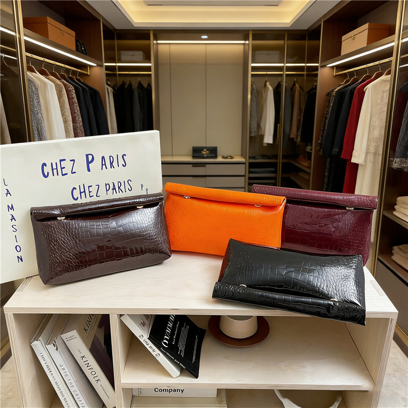 WoElegant Crocodile Pattern Clutch Bag