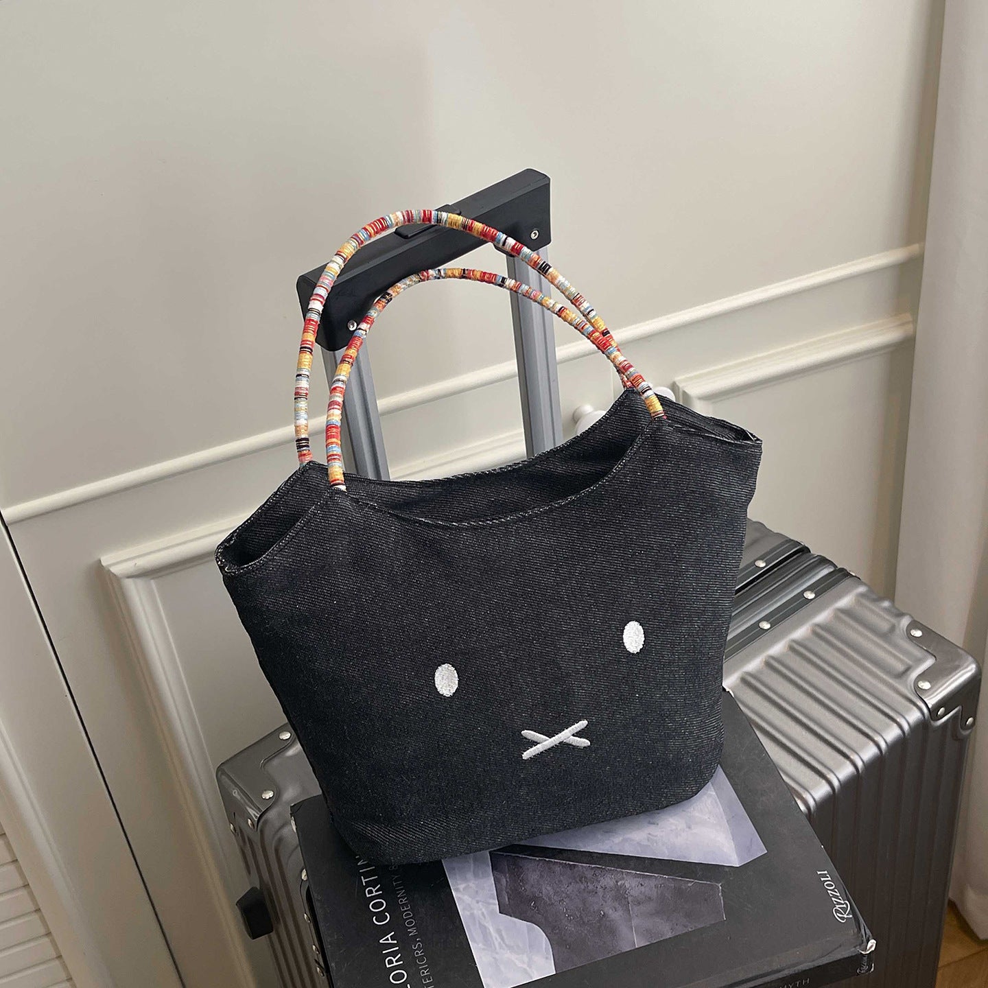 WoFun Character Print Tote Bag
