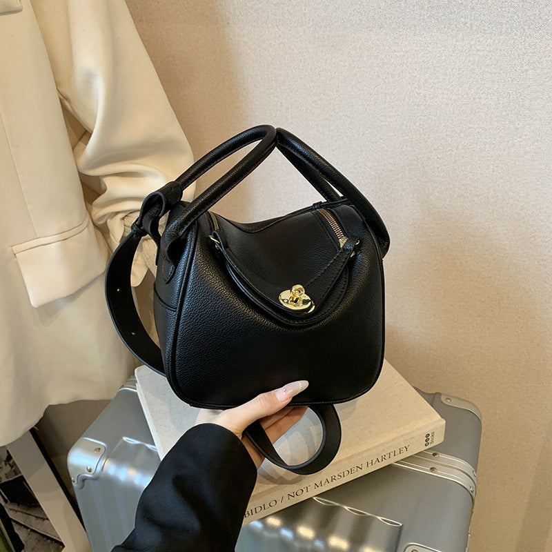 Chic Textured Handbag