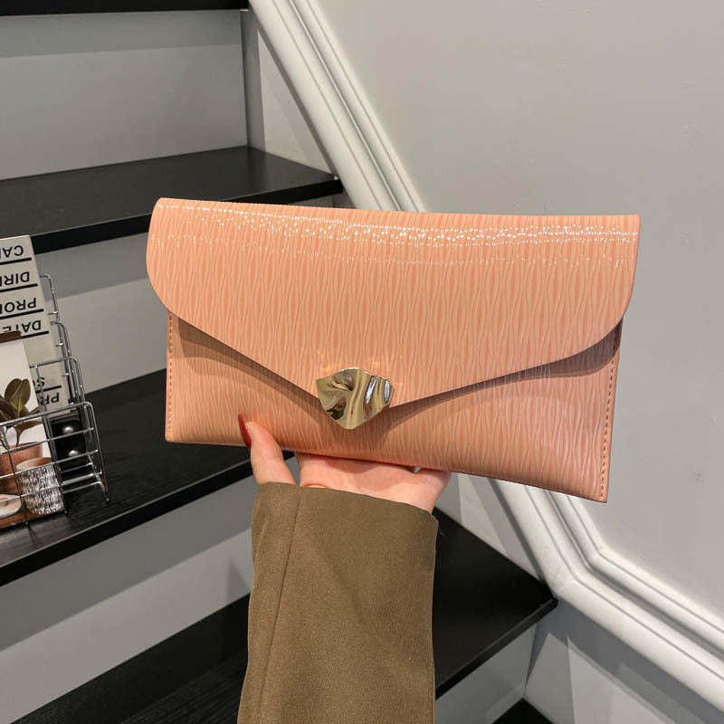 WoElegant Glossy Evening Clutch