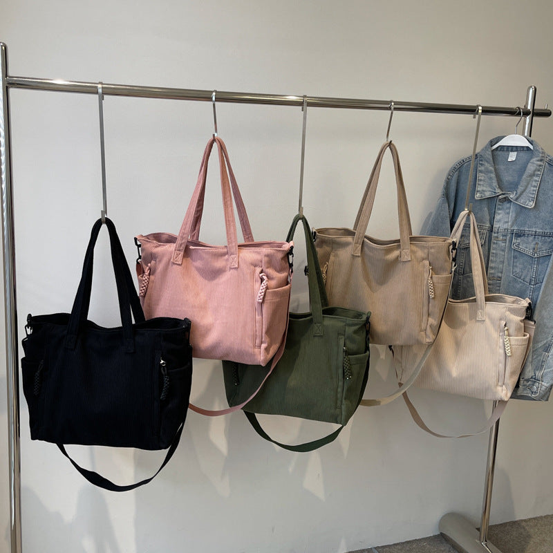 Comfortable Multi-Pocket Travel Tote Calm Wears