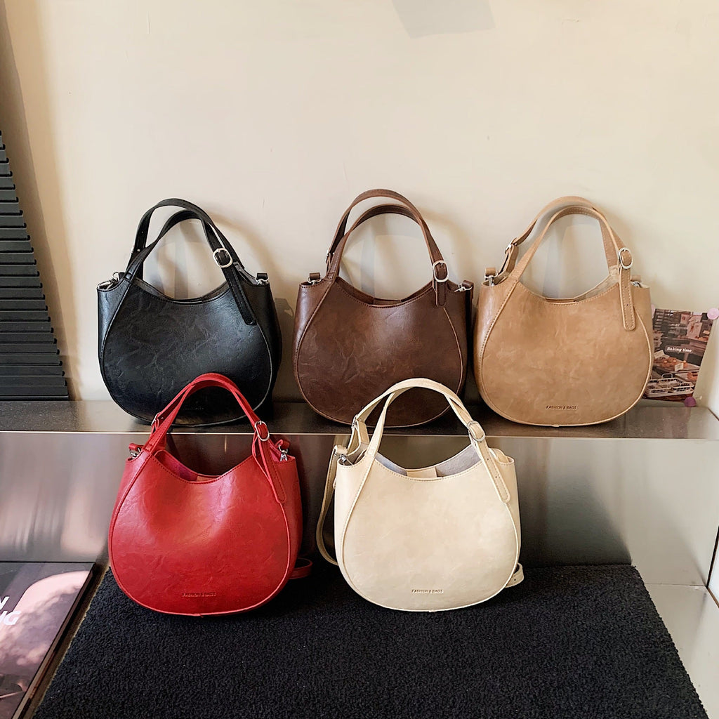 Women's shoulder bag made of high-quality artificial leather with fashionable trim-https://detail.1688.com/offer/1016565207426.html-Calm Wears-Braun-nothing-Calm Wears