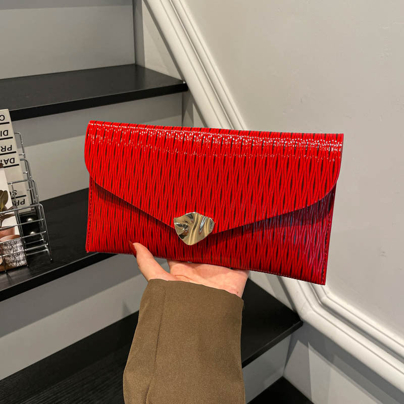 WoElegant Glossy Evening Clutch