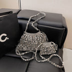 Fashionable shoulder bag