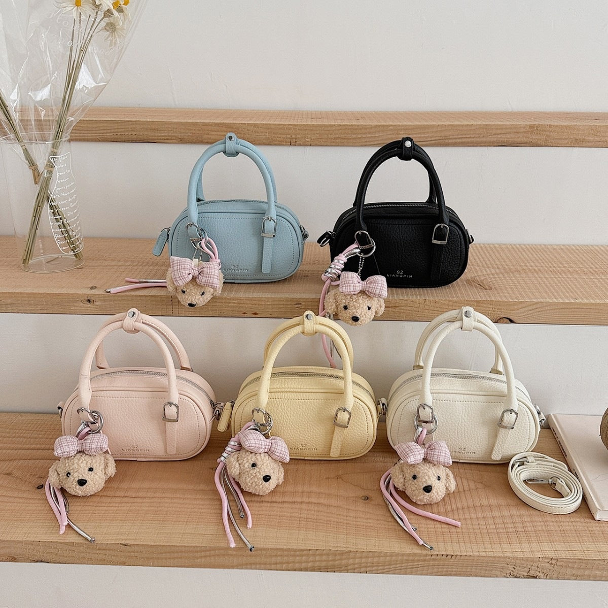 Women's mini handbag with removable teddy keychain