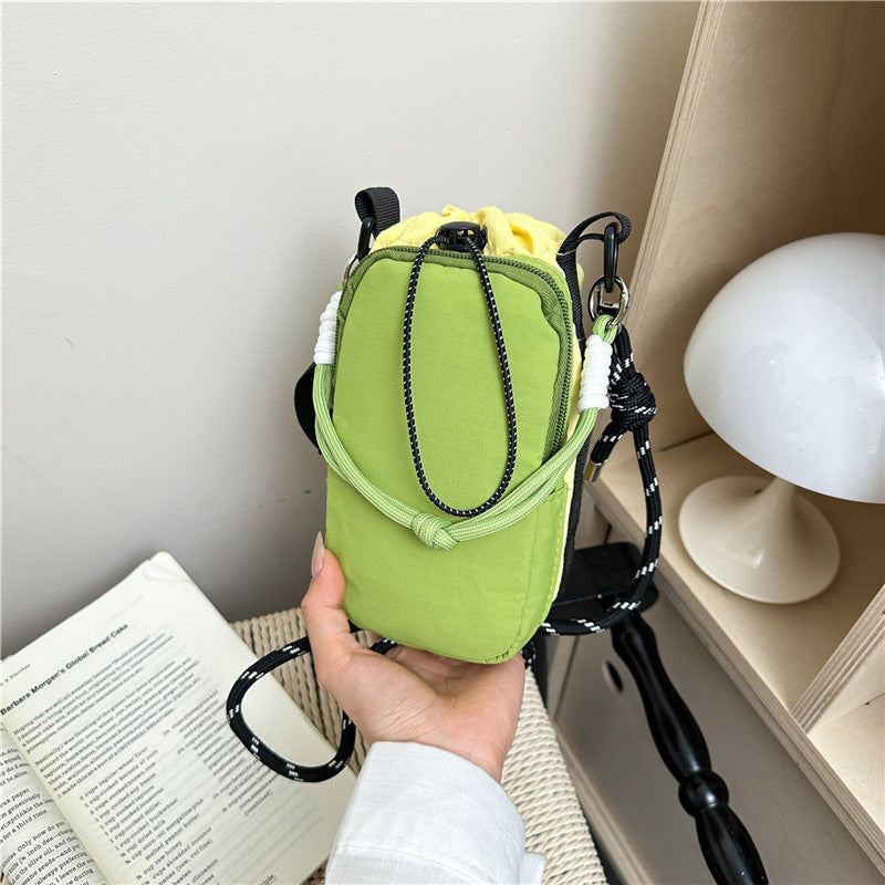 WoCompact Zippered Crossbody Pouch