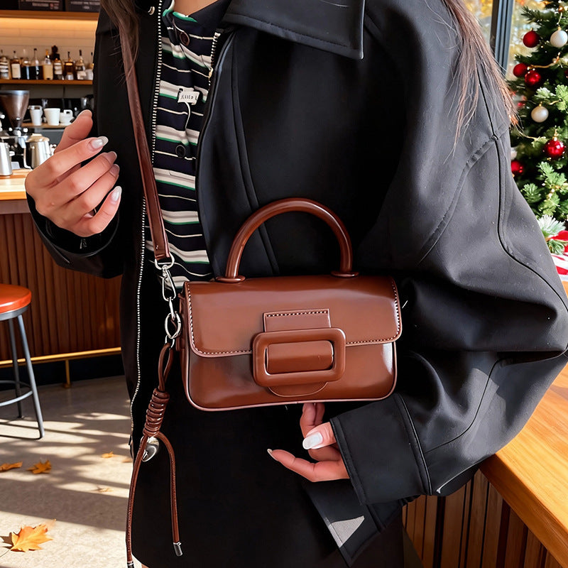 Women’s mini handbag with detachable shoulder strap and modern design