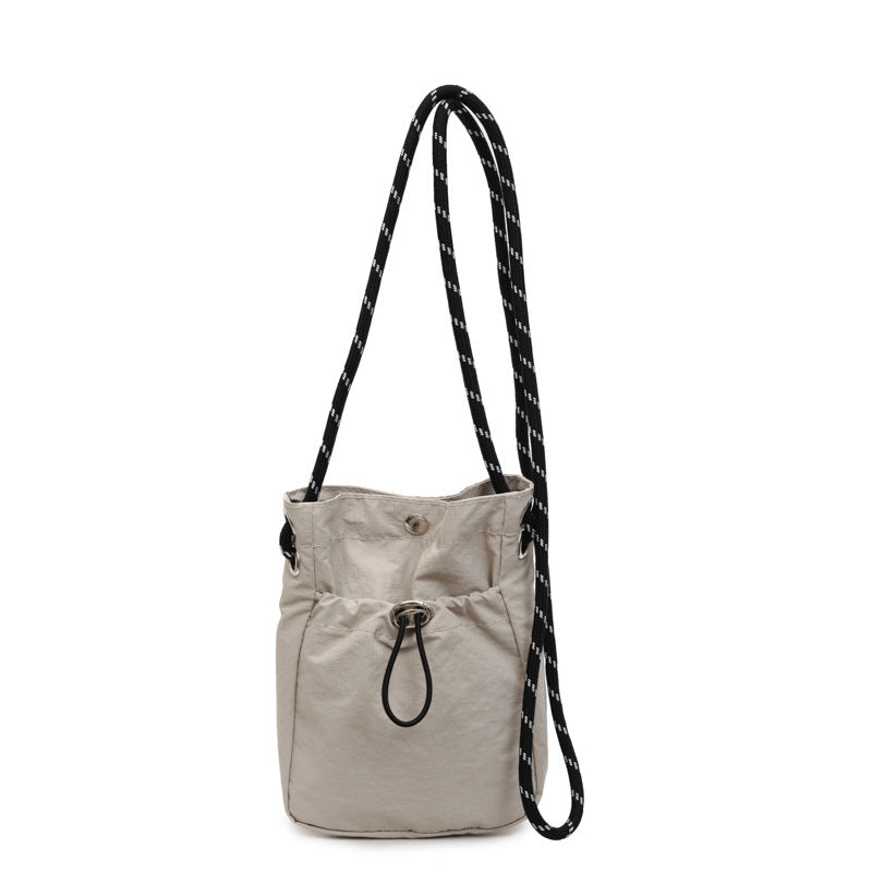 Comfortable cotton tote bag with fashionable design