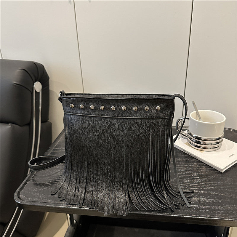 Ladies shoulder bag with fringes and studs-https://detail.1688.com/offer/940546135641.html-Calm Wears-Black-nothing-Calm Wears
