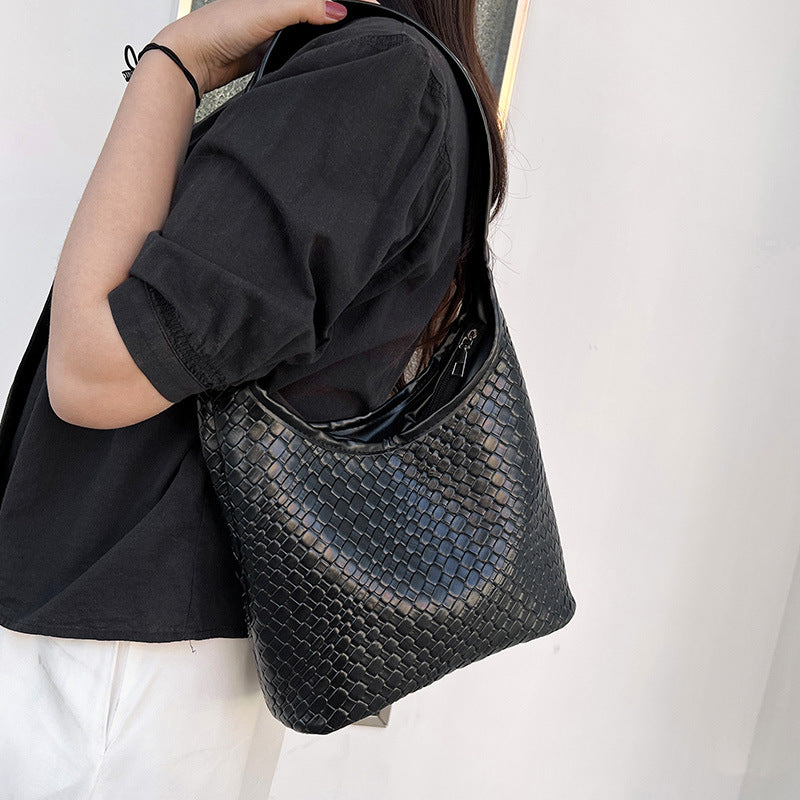 Textured Woven Hobo Bag