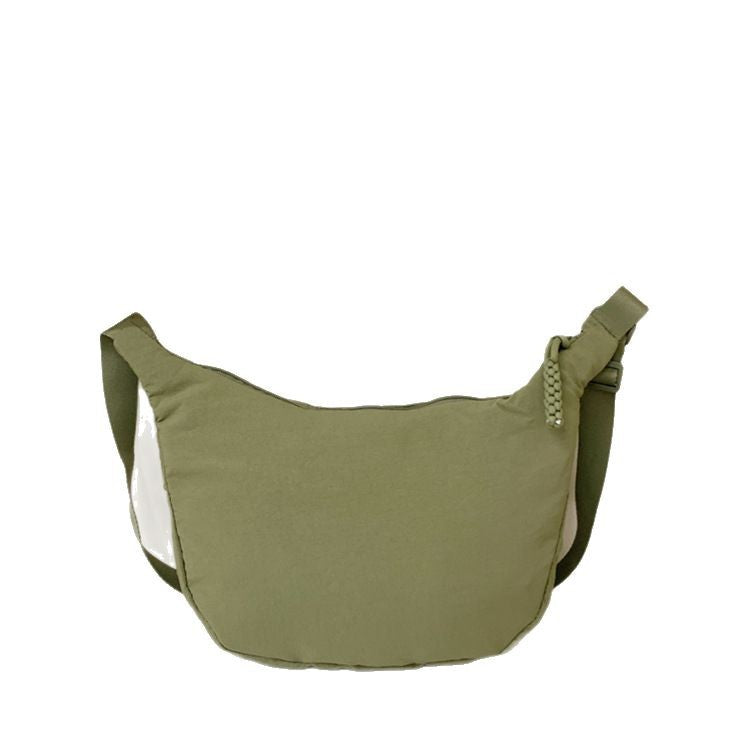 Comfortable shoulder bag with practical compartments