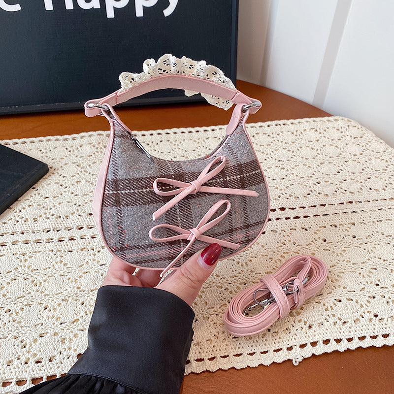 Stylish Plaid Patterned Handbag