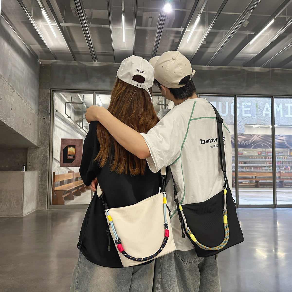 WoFunctional Sling Bag