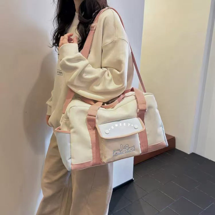 Trendy Multi-Functional Gym Duffle Bag