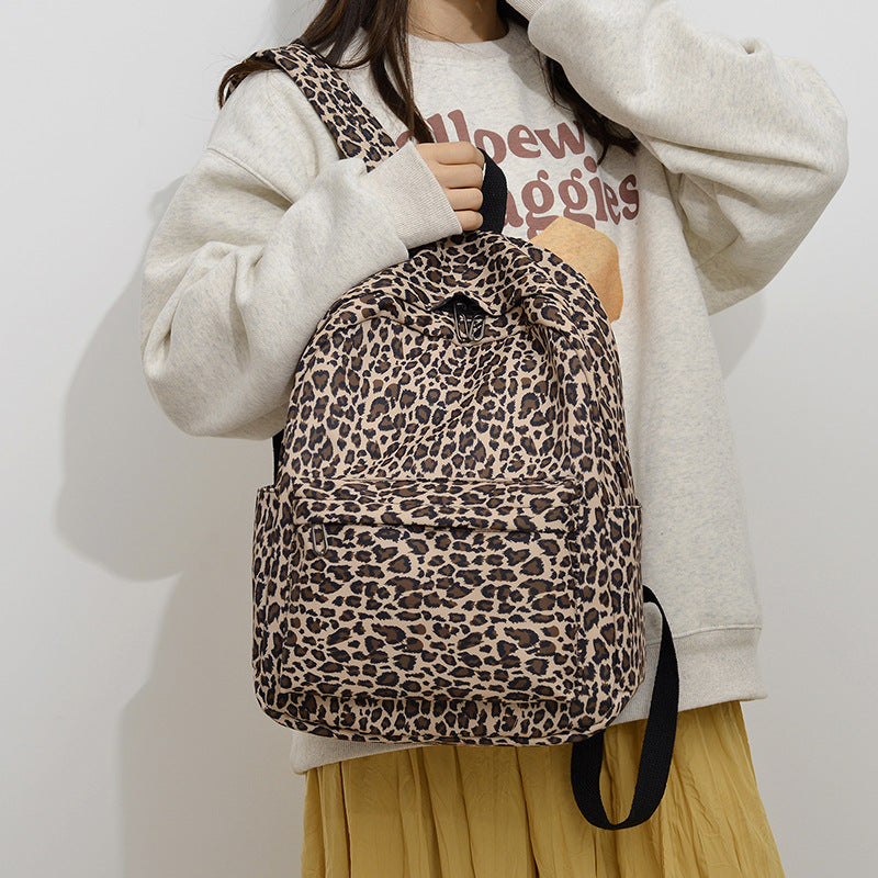 Stylish Backpack in Leopard Print
