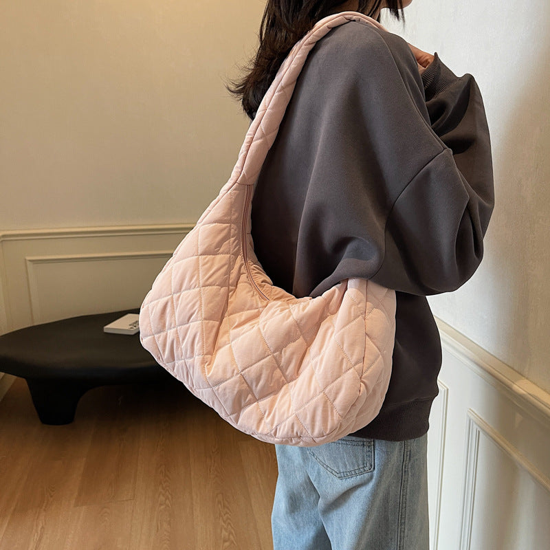 Chic Quilted Hobo Handbag Calm Wears