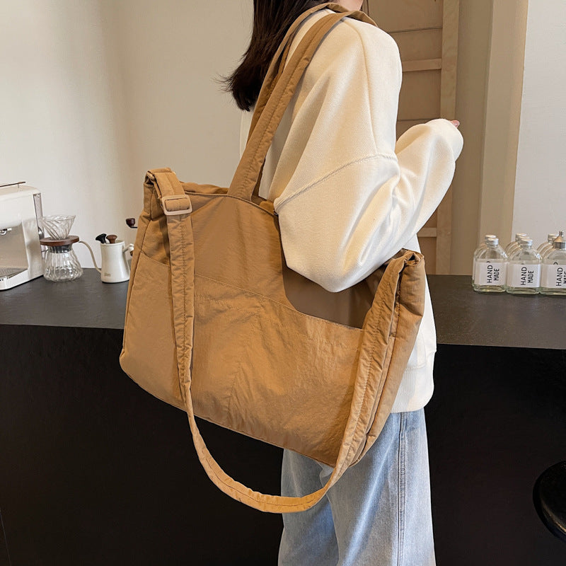 Lightweight Multi-Functional Travel Tote Calm Wears