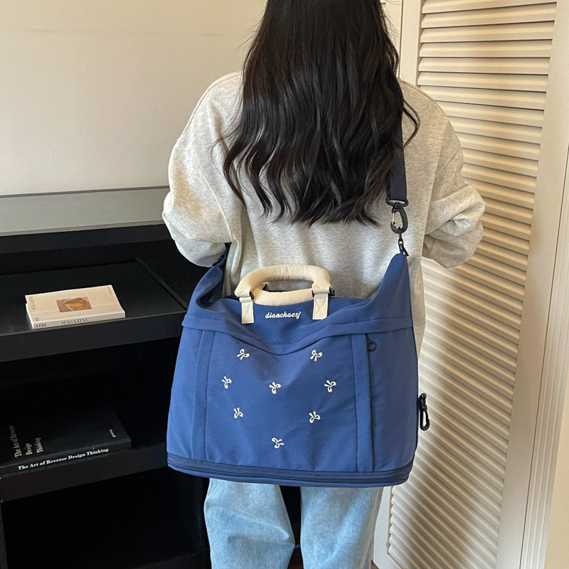 Sporty Multi-Compartment Duffel