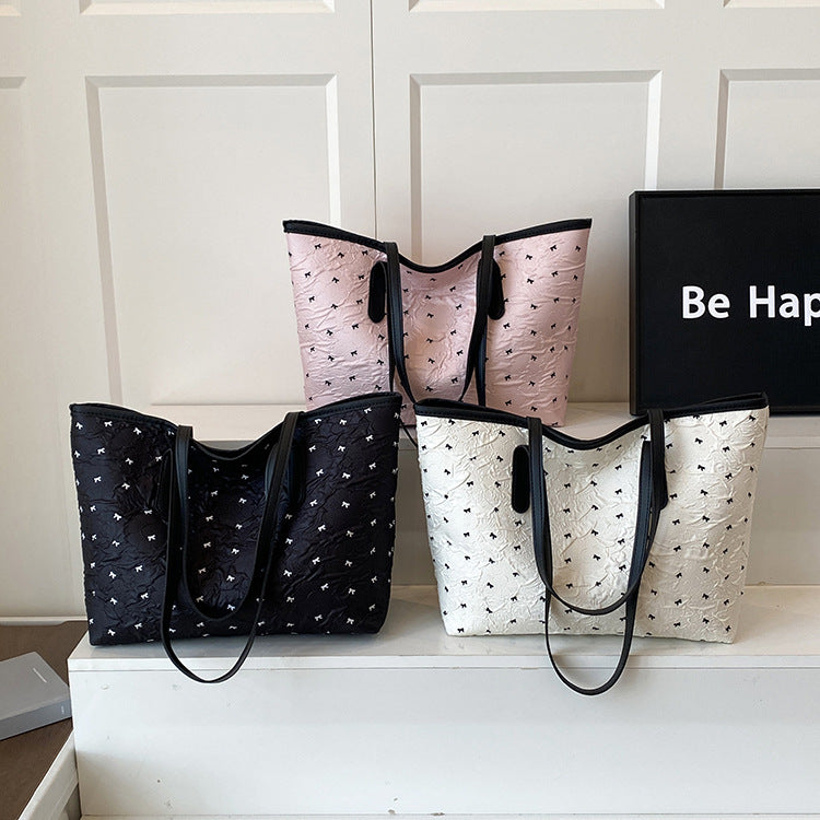 Quilted Tote Bag with Pattern